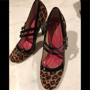 Size 6 Kate Spade heels in leopard print worn once